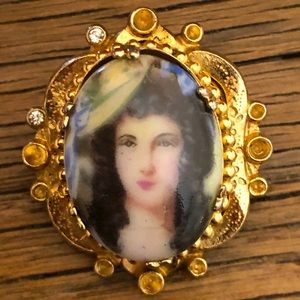 Vintage Coro signed brooch